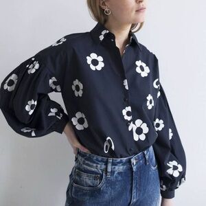 Mr Larkin girl flower blouse M